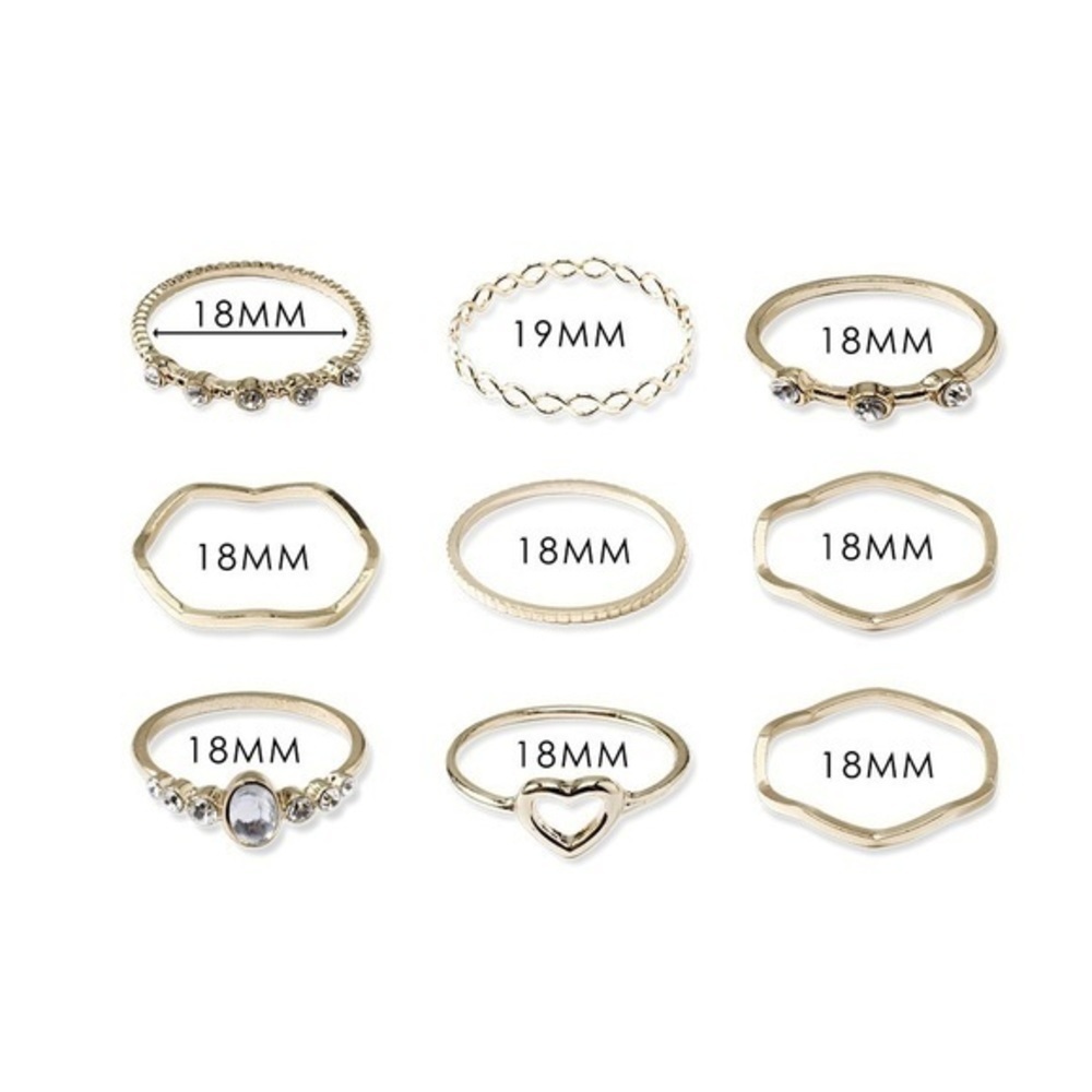3/$30 💛 Dainty Ring Set - Picture 2 of 2